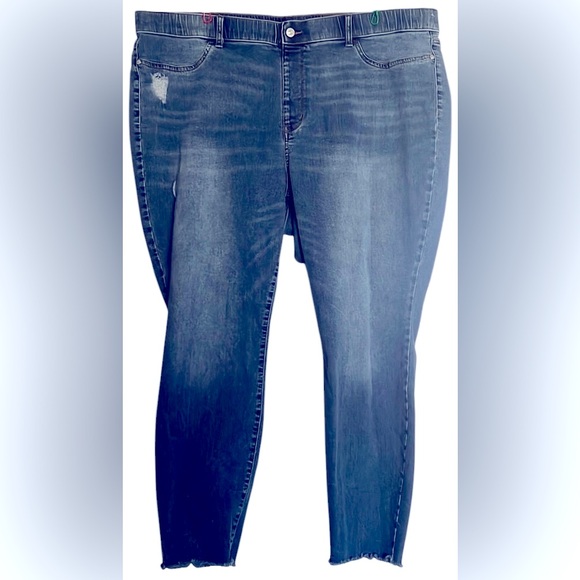 WONDERLY Medium Blue Wash High Rise, Distressed, Pull On Jegging, Sz 24W, GUC. - Picture 1 of 10